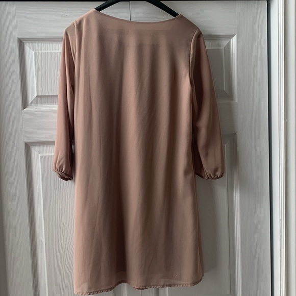 Angela Davis Italian warm sand pleated neckline lined pull on dress EUC - Picture 2 of 6